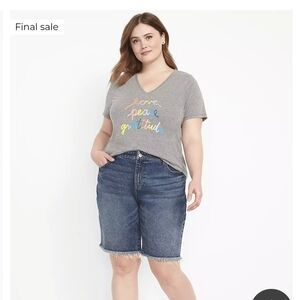 BERMUDAS LANE BRYANT SIZE 26  DEMIN SHORTS.